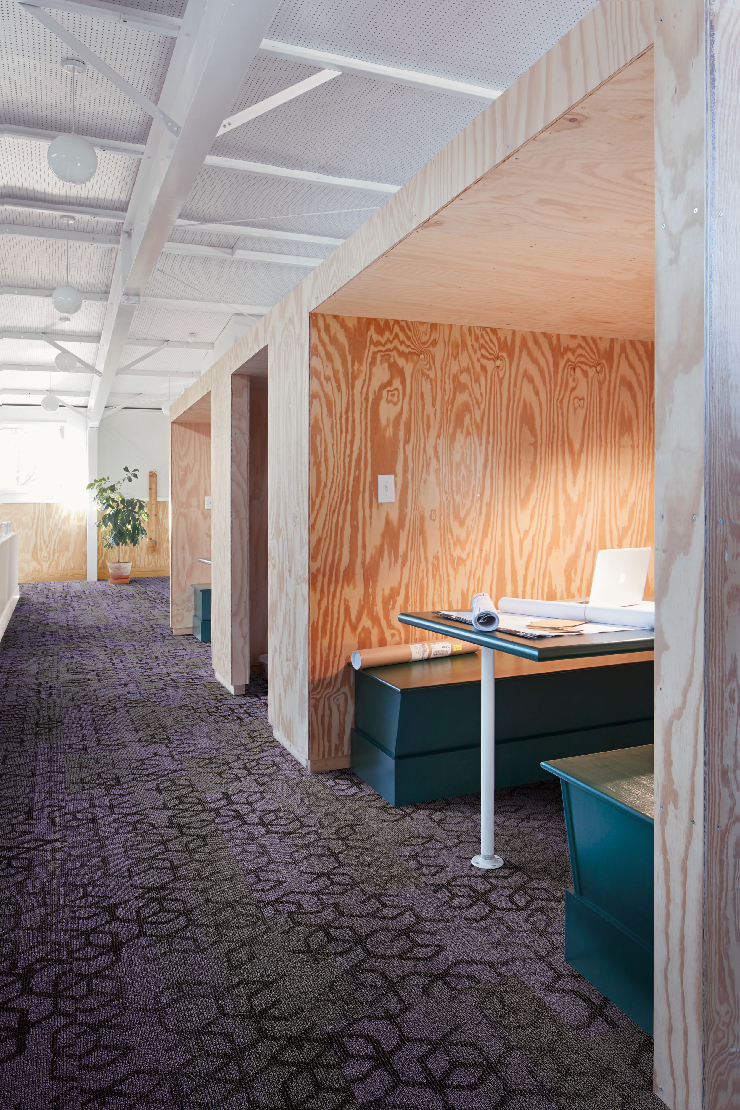 Interface Honey Do carpet tile in space with multiple booths for workspaces image number 10